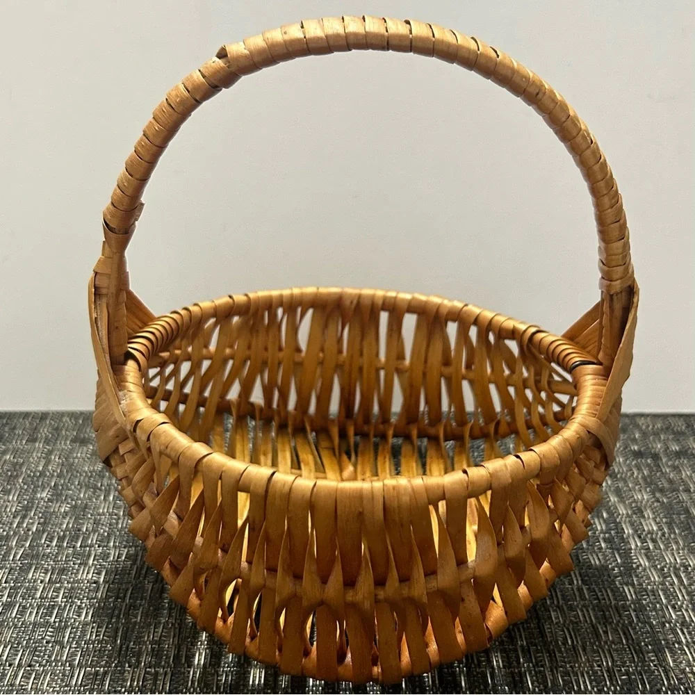 Vintage Woven Basket Melon Rib God’s Eye Detail 6x5.5